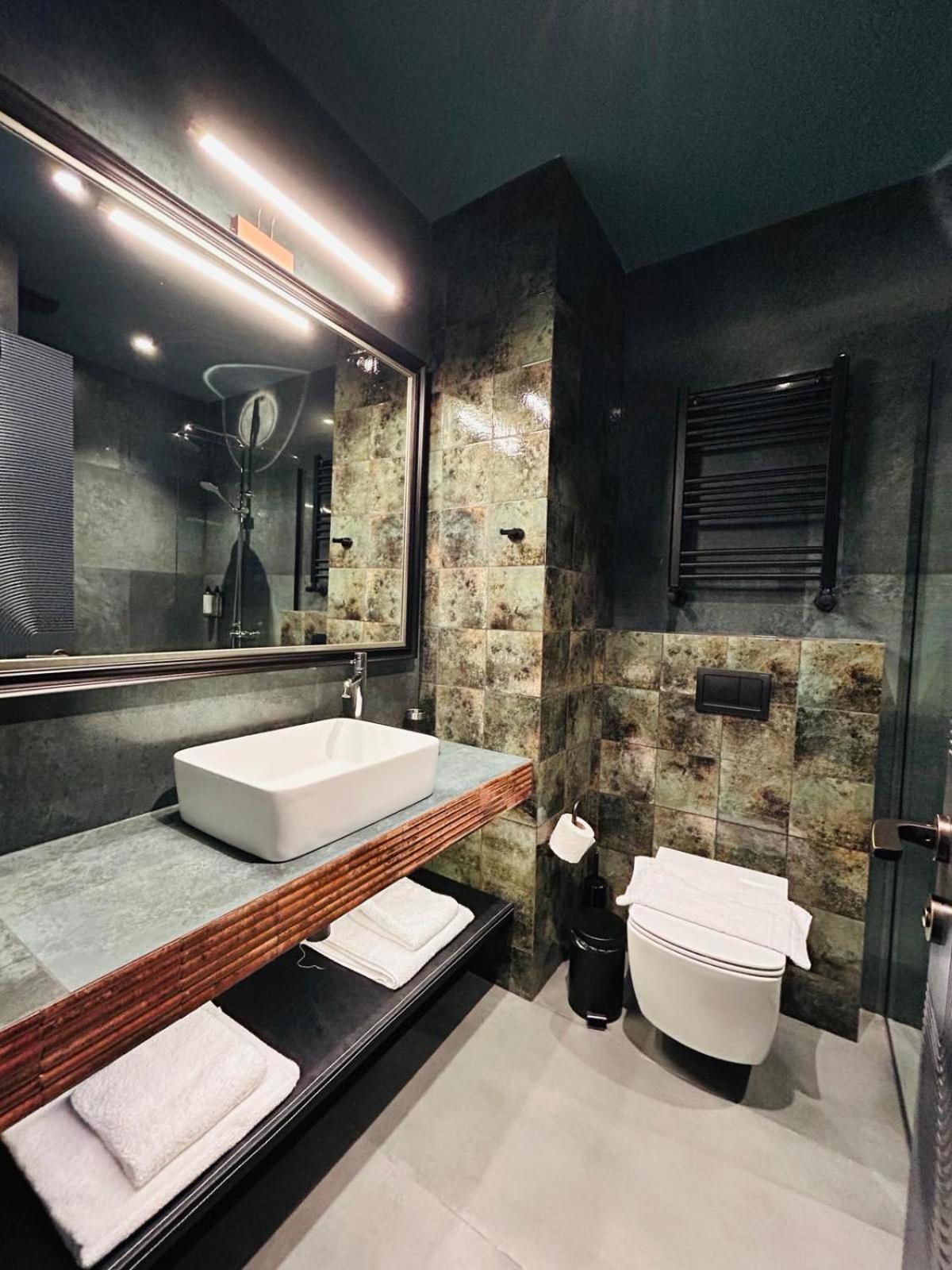 Solomon Hotel Kutaiszi Kültér fotó