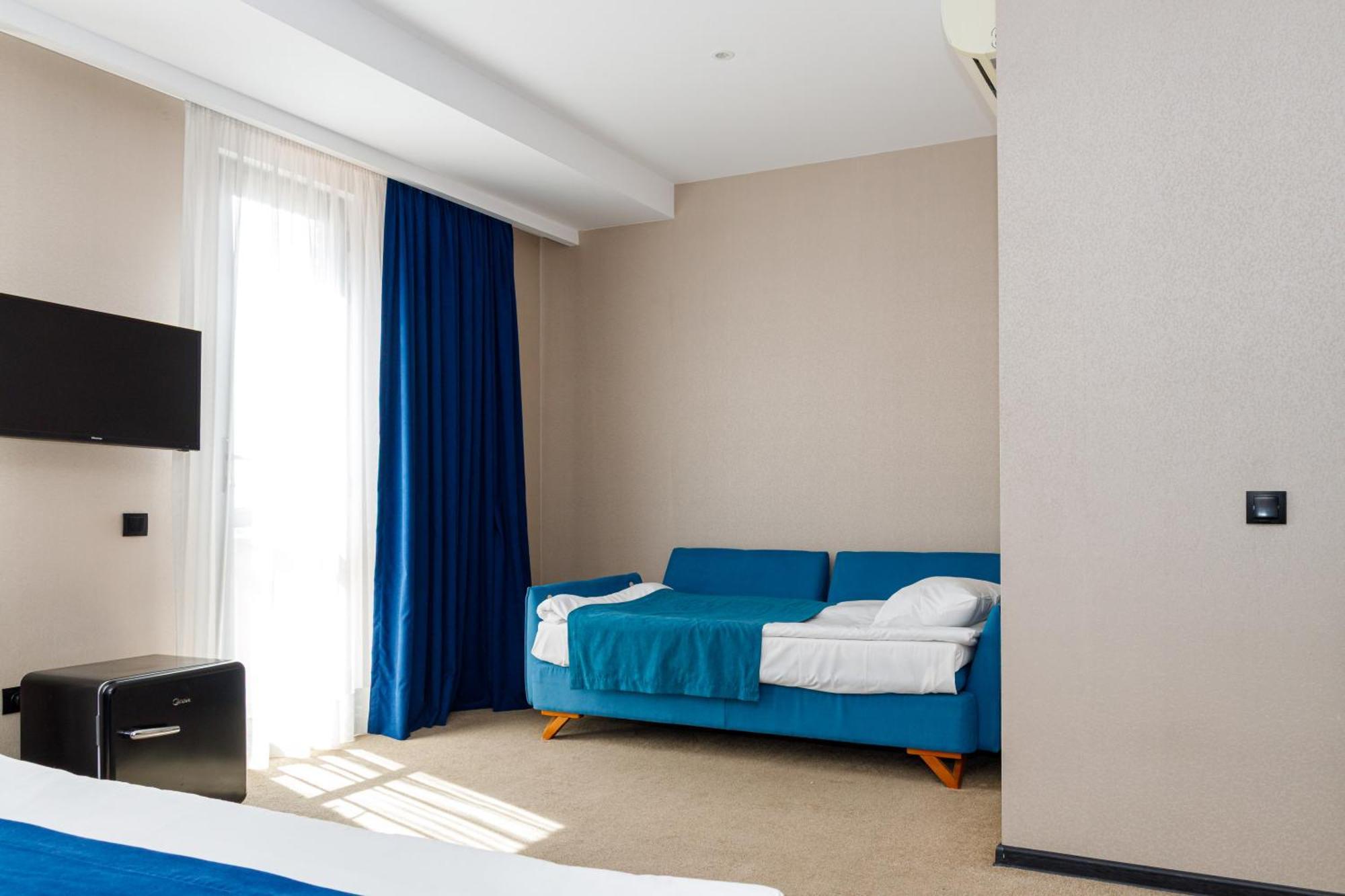 Solomon Hotel Kutaiszi Kültér fotó