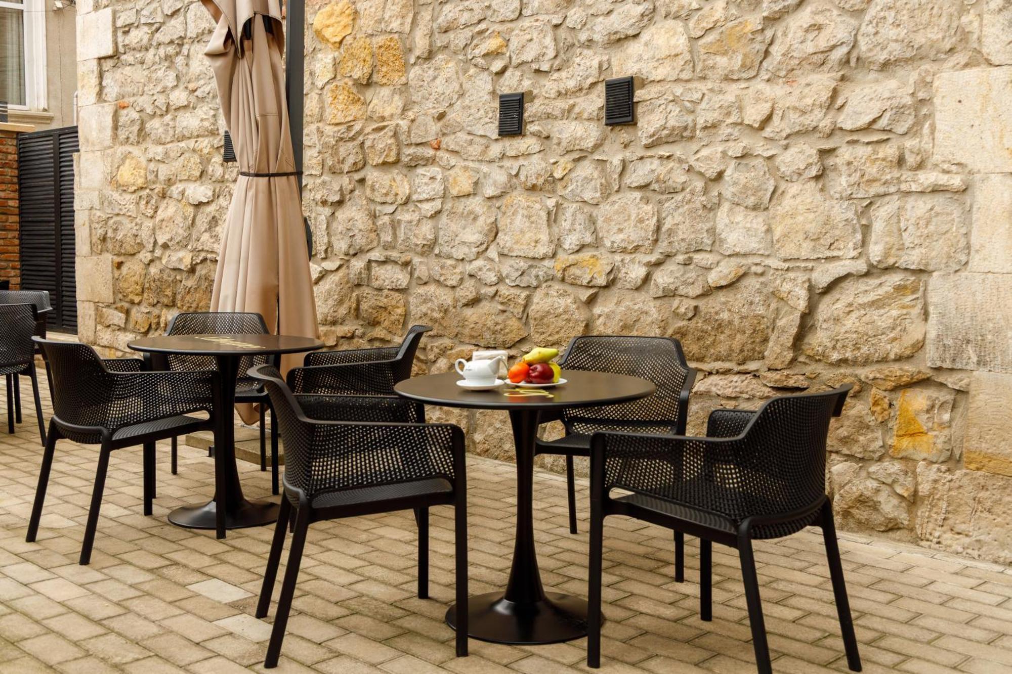 Solomon Hotel Kutaiszi Kültér fotó