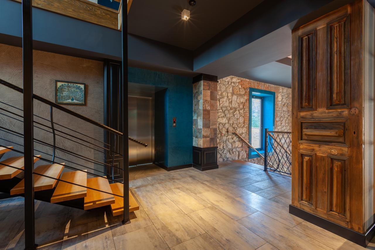 Solomon Hotel Kutaiszi Kültér fotó
